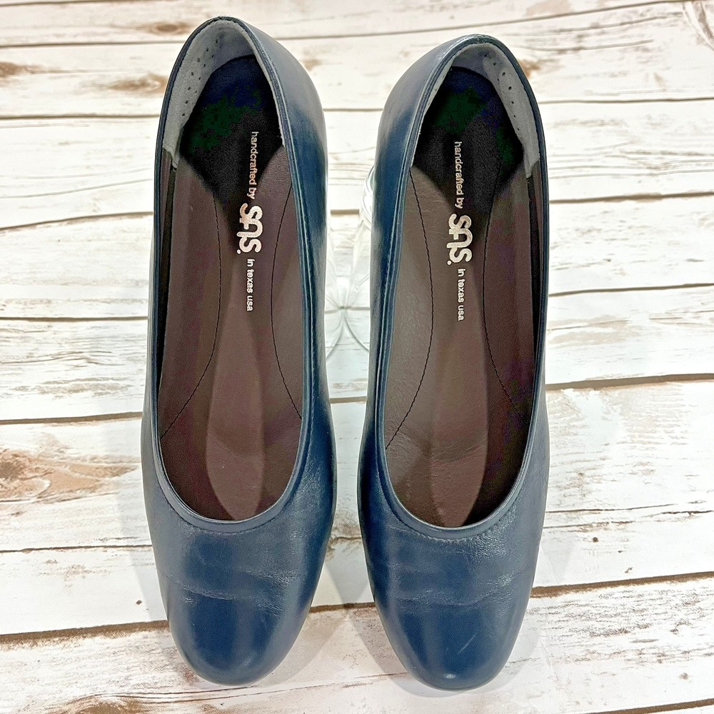 SAS Regina Pump Heel Women US 8.5 M EU 39.5 40 Blue Leather Slip On Comfort Shoe